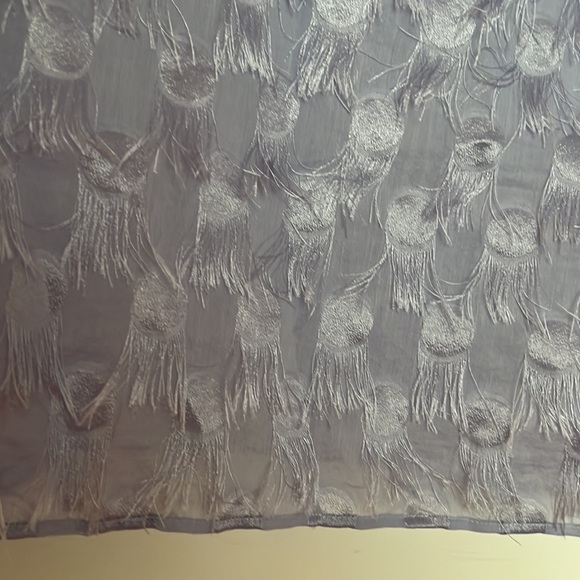 BANANA REPUBLIC | Lilac Polka-Dot Fringe Flutter Sleeve Blouse Sz S - Picture 6 of 6